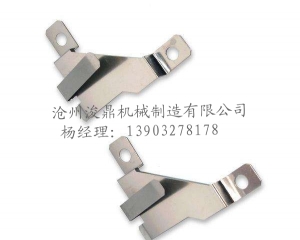 衝壓件加工衝頭磨（mó）損導致衝孔變小